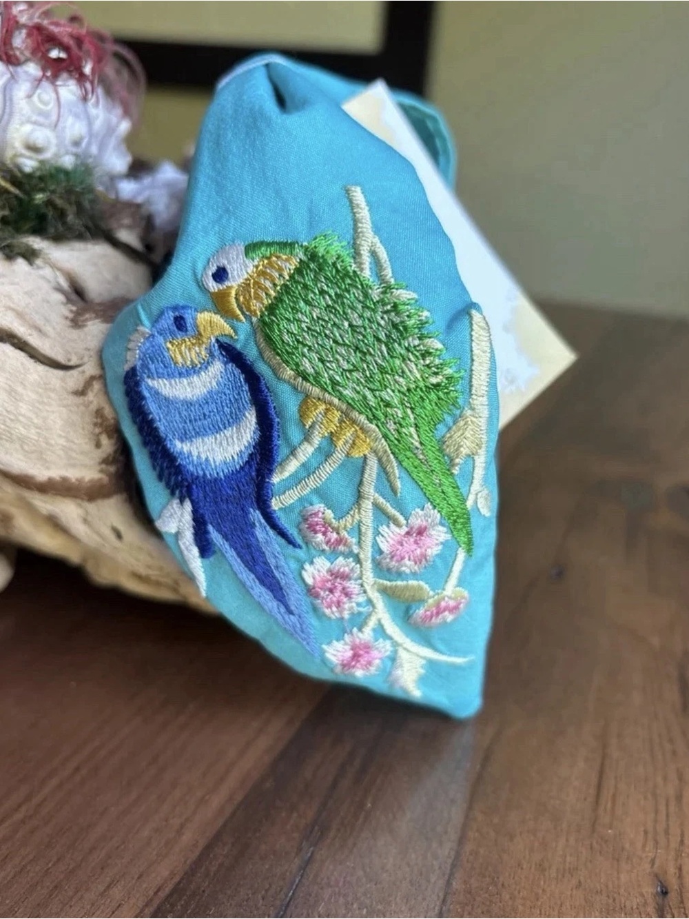 Parrot Knotted Headband Turquoise Embroidered NWT Coastal Resort Hallison Comp
